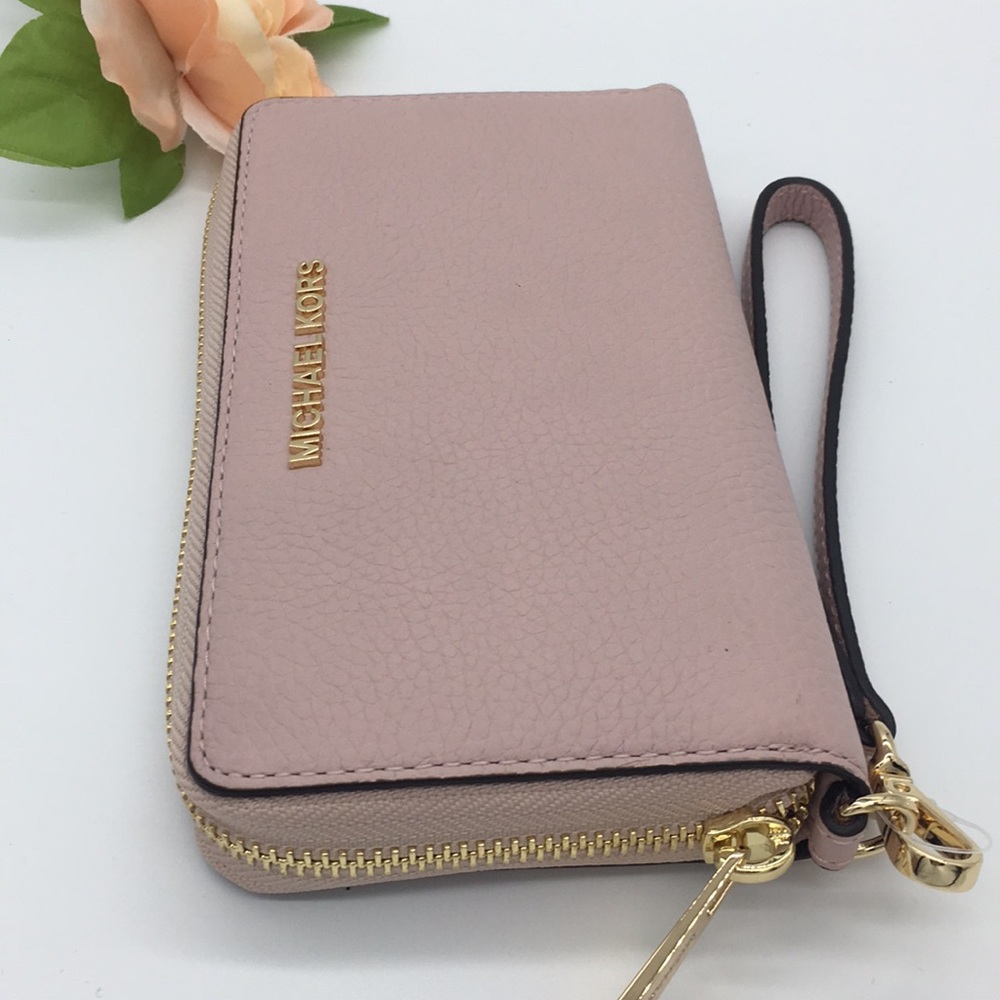 Michael Kors Jet Set Travel Lg Flat MF PHN Case - Picture 5 of 8